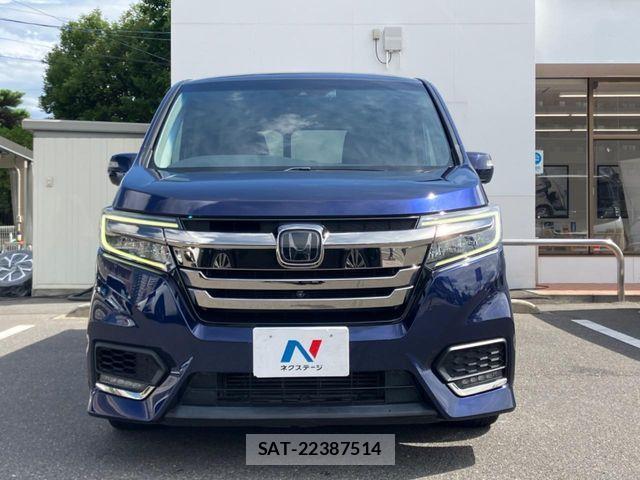 Honda STEP WGN 2018-06 8486116-15