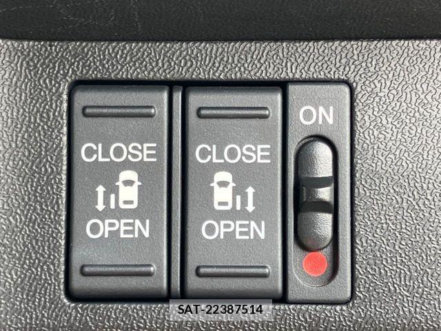 Honda STEP WGN 2018-06 8486116-8