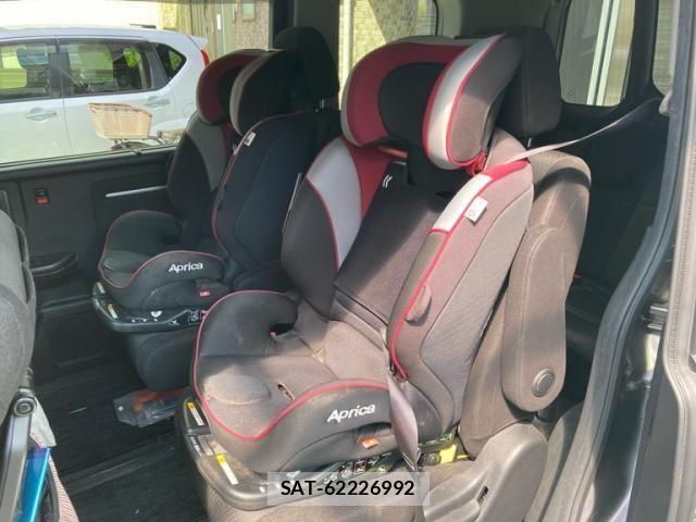 Honda STEP WGN 2018-11 8527526-9