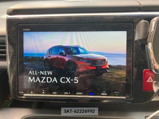 Honda STEP WGN 2018-11 8527526-14
