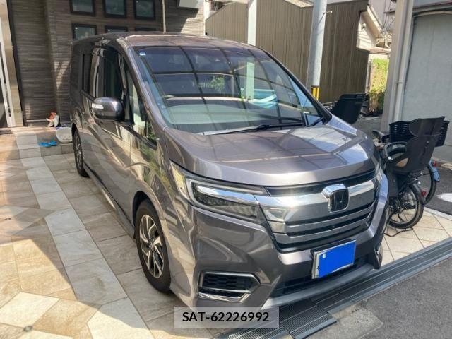 Honda STEP WGN 2018-11 8527526-1