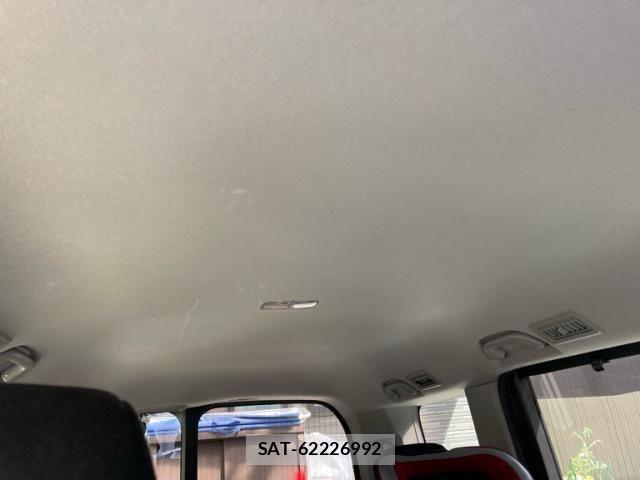 Honda STEP WGN 2018-11 8527526-21