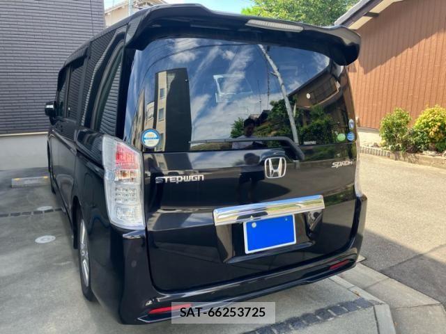 Honda STEP WGN 2009-11 8527530-3