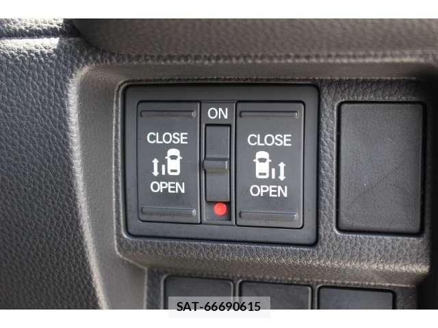 Honda STEP WGN 2024-07 8527519-12
