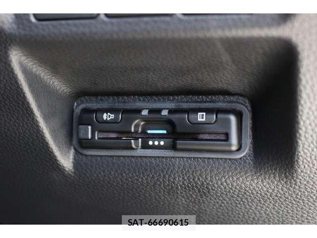 Honda STEP WGN 2024-07 8527519-13