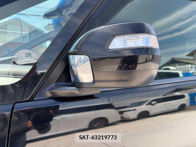 Honda STEP WGN 2017-08 8527527-15
