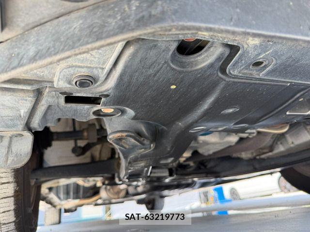 Honda STEP WGN 2017-08 8527527-17