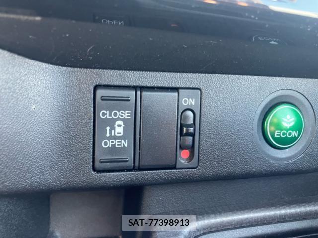 Honda STEP WGN 2016-02 8527528-20