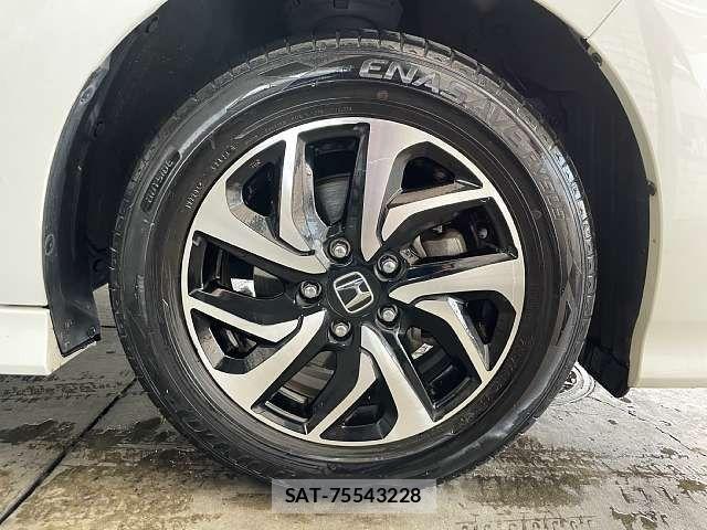 Honda STEP WGN 2019-10 8527521-3