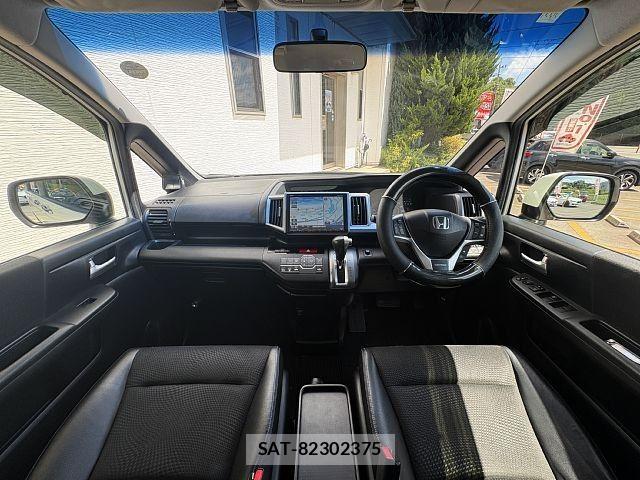 Honda STEP WGN 2013-07 8563655-1