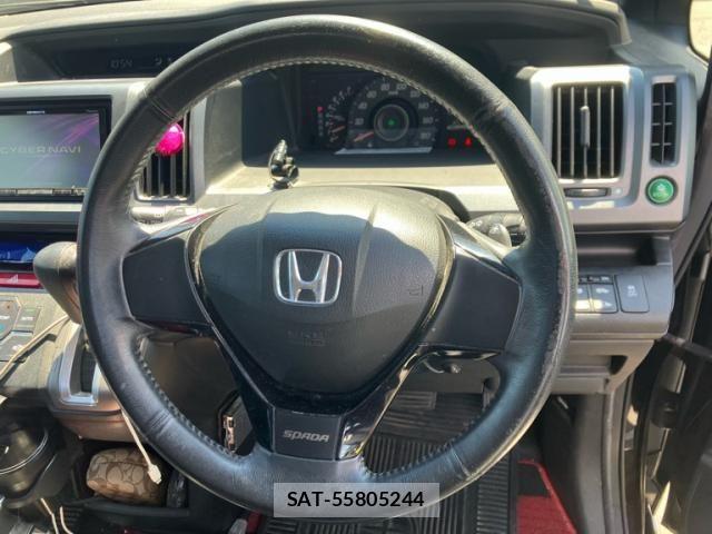 Honda STEP WGN 2010-02 8563660-12