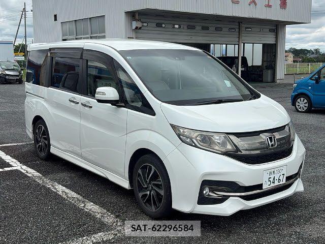 Honda STEP WGN 2017-09 8563651-0