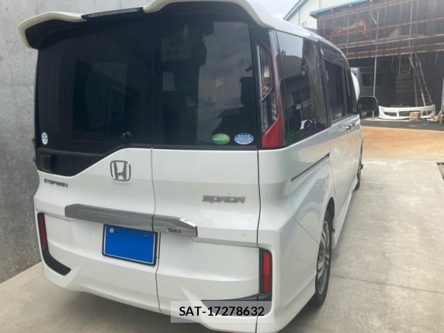 Honda STEP WGN 2016-05 8563654-3