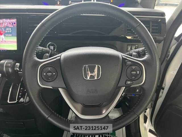 Honda STEP WGN 2015-04 8563650-18