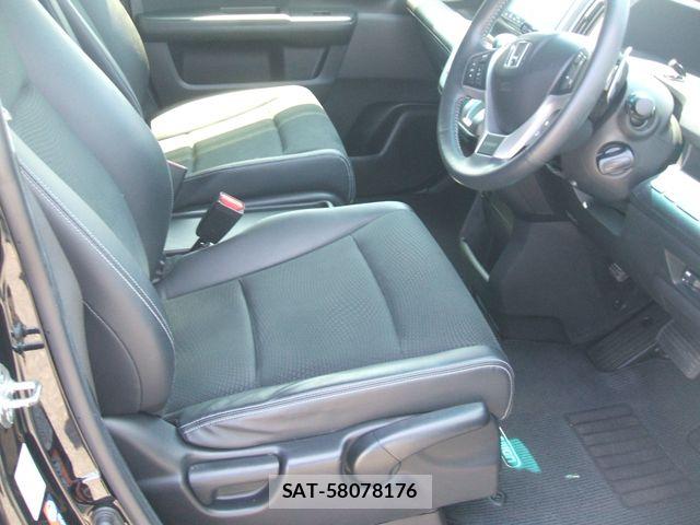 Honda STEP WGN 2015-03 8563658-9