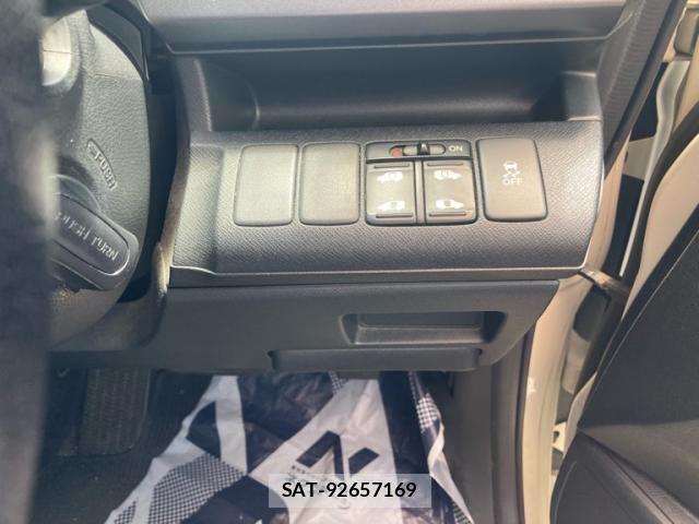 Honda STEP WGN 2010-04 8563663-14