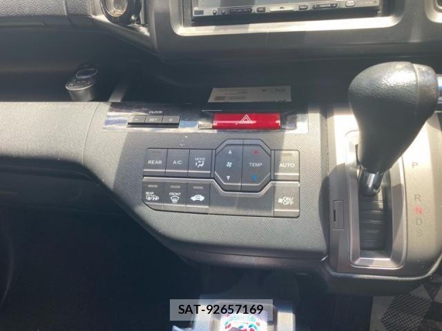 Honda STEP WGN 2010-04 8563663-16
