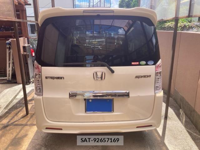 Honda STEP WGN 2010-04 8563663-3