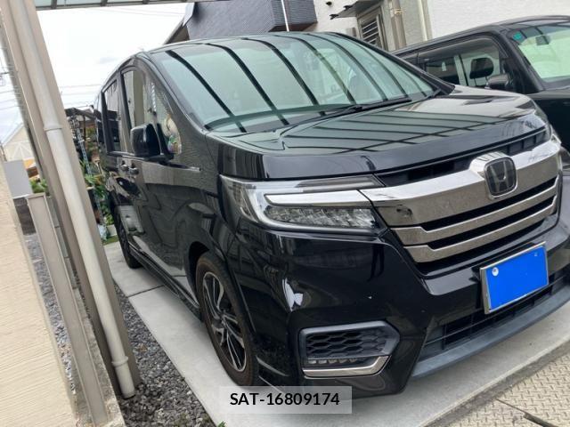 Honda STEP WGN 2017-12 8563649-1