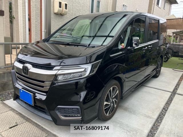 Honda STEP WGN 2017-12 8563649-2