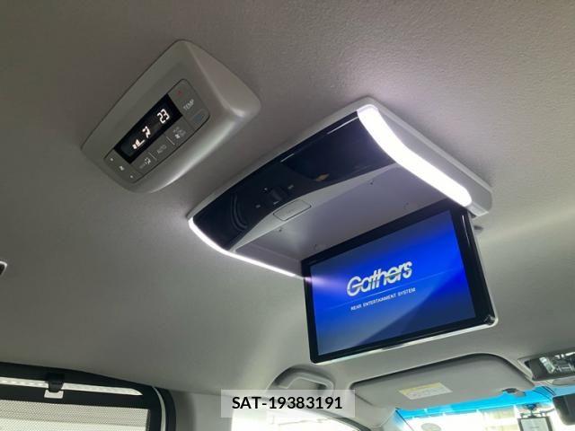 Honda STEP WGN 2021-02 8563646-12