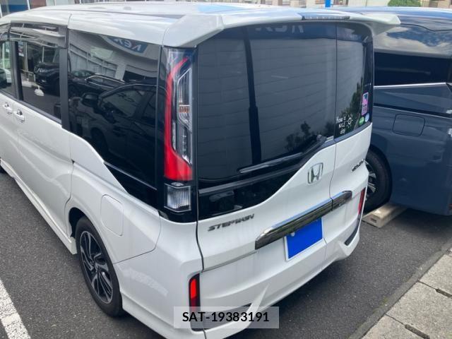 Honda STEP WGN 2021-02 8563646-4