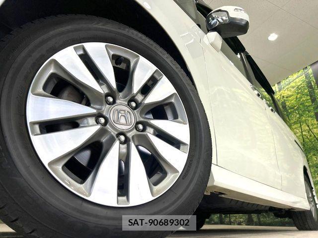 Honda STEP WGN 2012-05 8563656-13