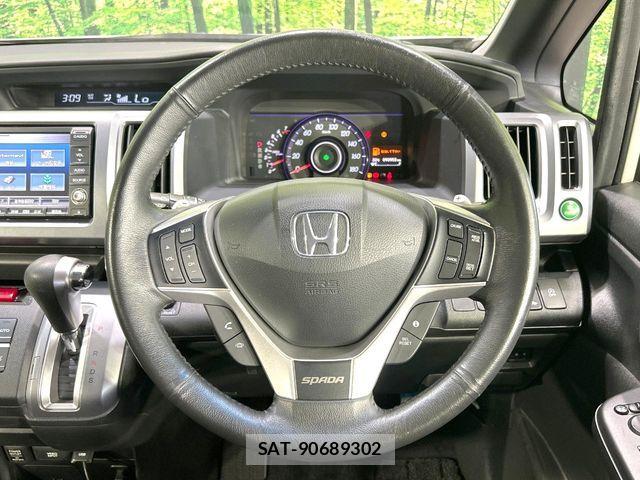 Honda STEP WGN 2012-05 8563656-7