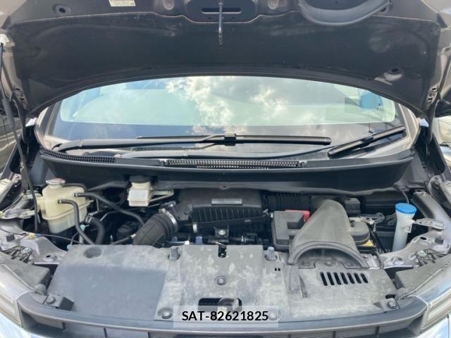Honda STEP WGN 2019-09 8563652-11