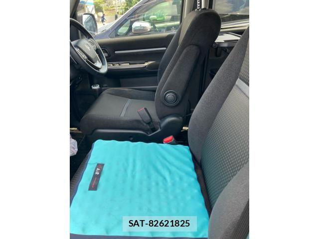 Honda STEP WGN 2019-09 8563652-12