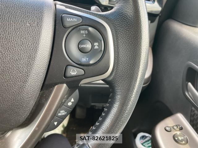 Honda STEP WGN 2019-09 8563652-19