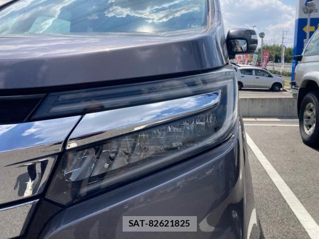 Honda STEP WGN 2019-09 8563652-4