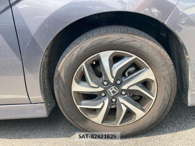 Honda STEP WGN 2019-09 8563652-5