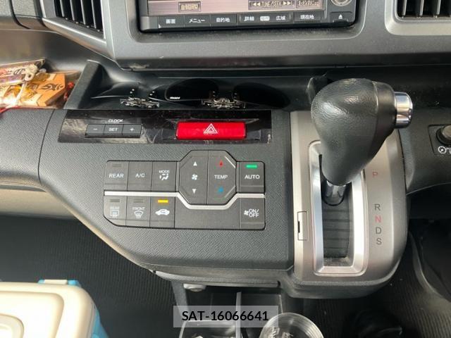 Honda STEP WGN 2010-05 8563661-20