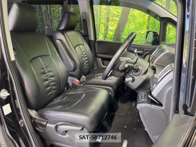 Honda STEP WGN 2013-03 8563657-7