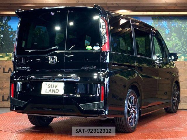 Honda STEP WGN 2019-02 8563645-17