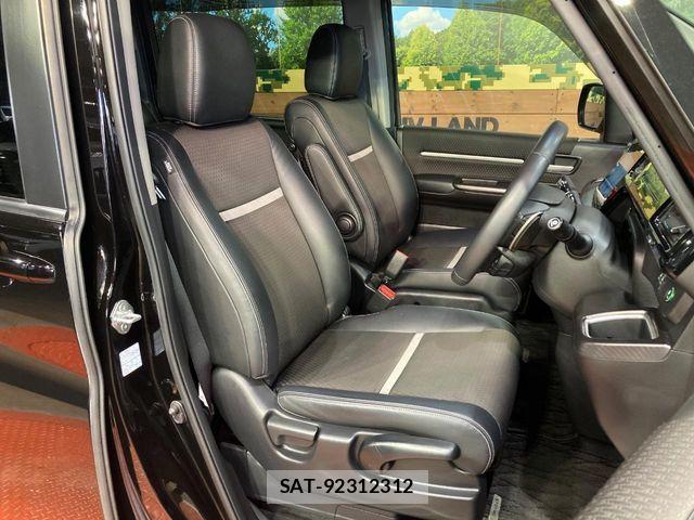 Honda STEP WGN 2019-02 8563645-7