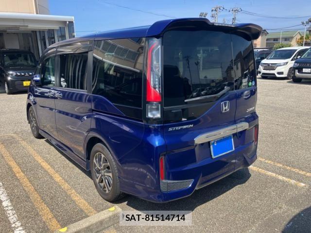 Honda STEP WGN 2015-11 8563653-4
