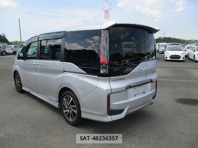 Honda STEP WGN 2020-10 8563648-2