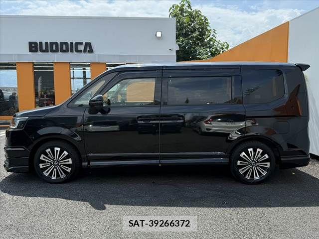 Honda STEP WGN 2023-09 8629087-10