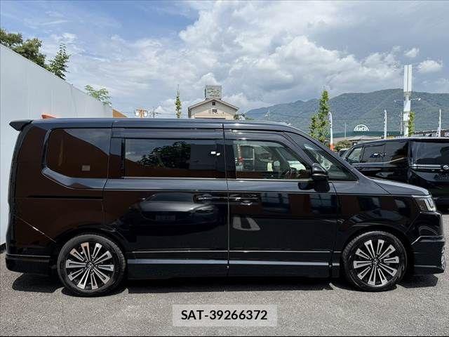 Honda STEP WGN 2023-09 8629087-11