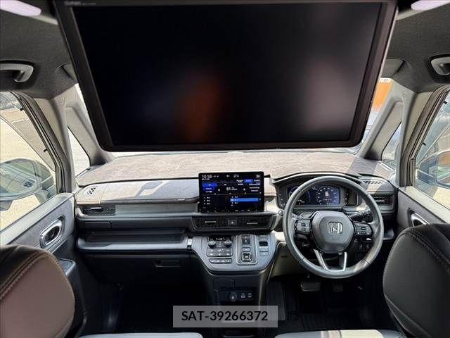 Honda STEP WGN 2023-09 8629087-1