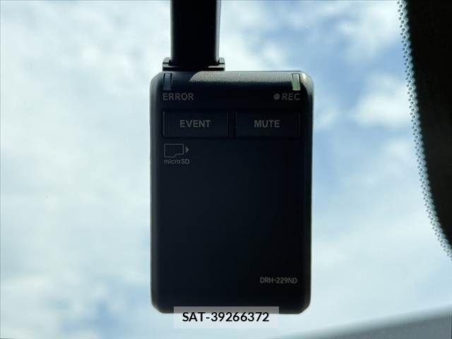 Honda STEP WGN 2023-09 8629087-29