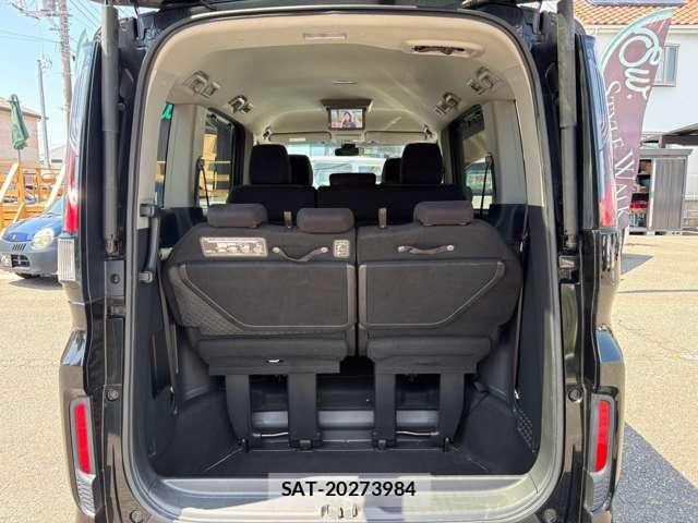 Honda STEP WGN 2015-06 8629093-19
