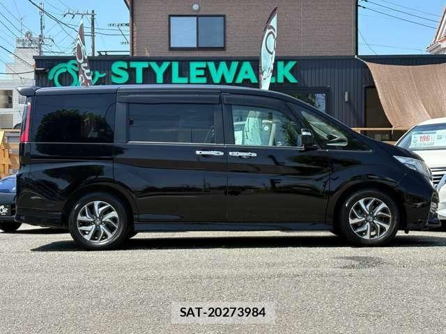 Honda STEP WGN 2015-06 8629093-3