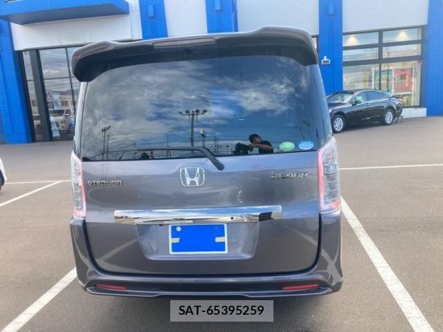 Honda STEP WGN 2014-07 8629098-4