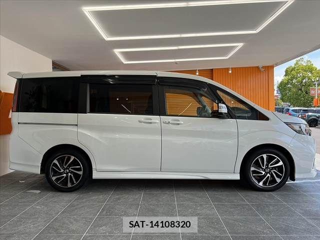 Honda STEP WGN 2022-01 8661744-11