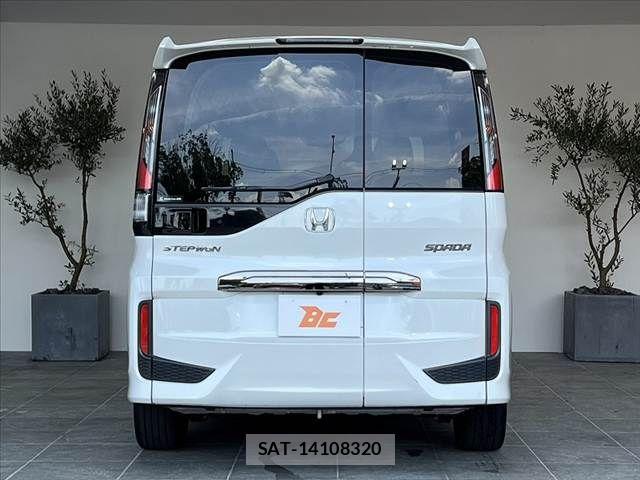 Honda STEP WGN 2022-01 8661744-13