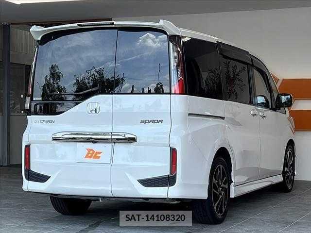 Honda STEP WGN 2022-01 8661744-14