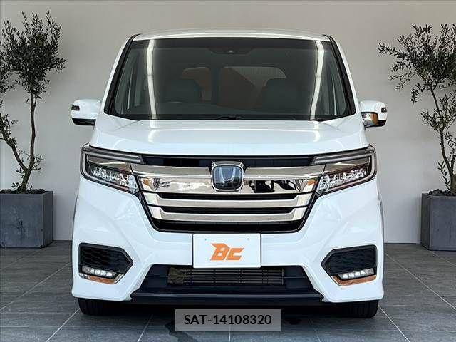 Honda STEP WGN 2022-01 8661744-8